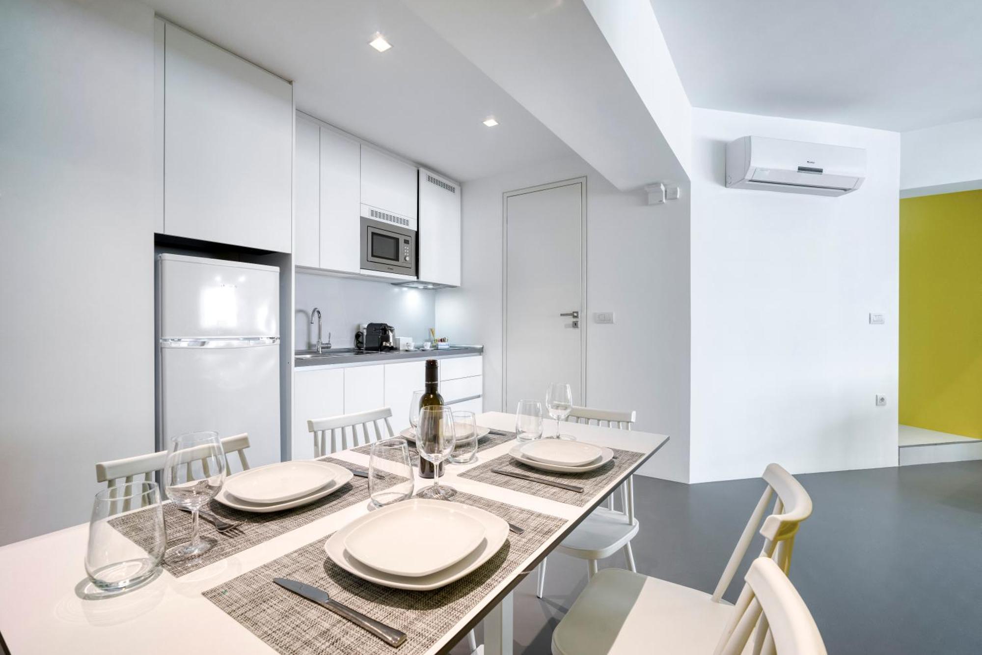 Athens Color Cube Apartment ภายนอก รูปภาพ